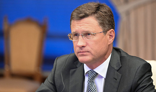 Новак призвал продолжить работу по стабилизации цен на топливо