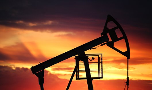 Нефть по-прежнему торгуется на негативной территории