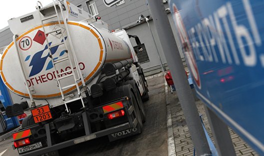 Нефтяникам посоветовали просить гарантии невывоза топлива из России
