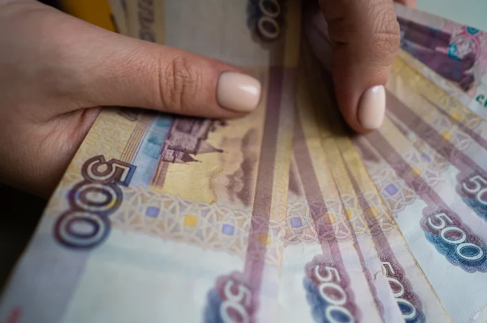 Почему сейчас не стоит брать кредит?…