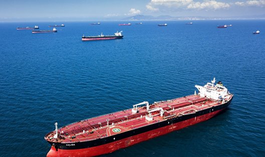 Россия начнет углублять сокращение экспорта нефти, заявил Новак