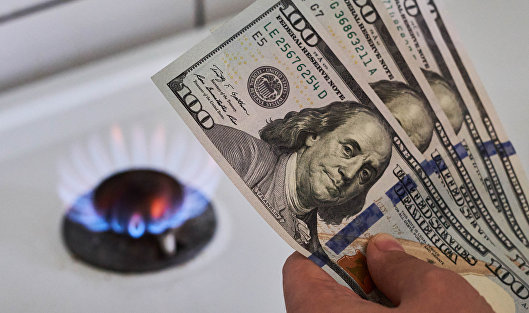 Фьючерсы на газ США упали на 2%, до 3-летнего минимума на данных по запасам