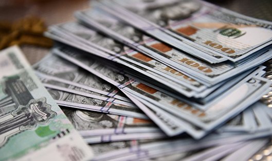 Россия поднялась в рейтинге по валютным резервам