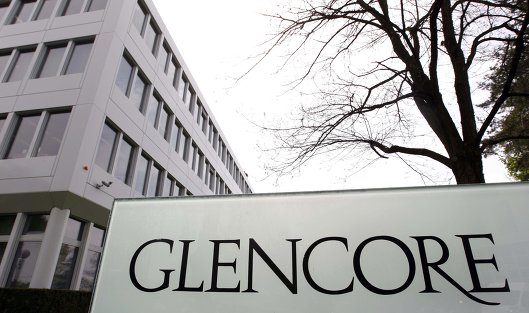 Швейцарская Glencore приостановила работу убыточного никелевого рудника