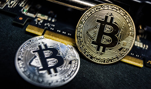 Цена биткоина впервые с 2021 года превысила 50 тысяч долларов
