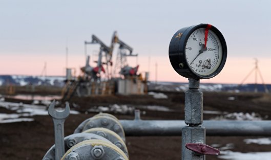 Котировки нефтяных фьючерсов выросли на фоне обеспокоенности предложением