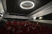 !Зрители на премьере фильма !Зрители на премьере фильма