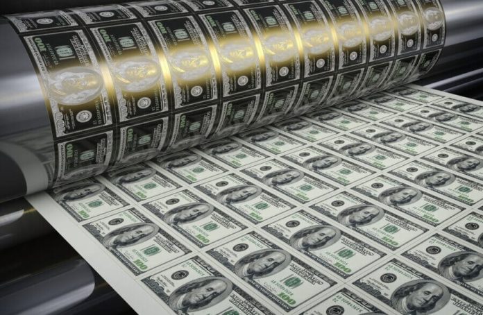 Постоянная печать денег в США обращает внимание на биткоин