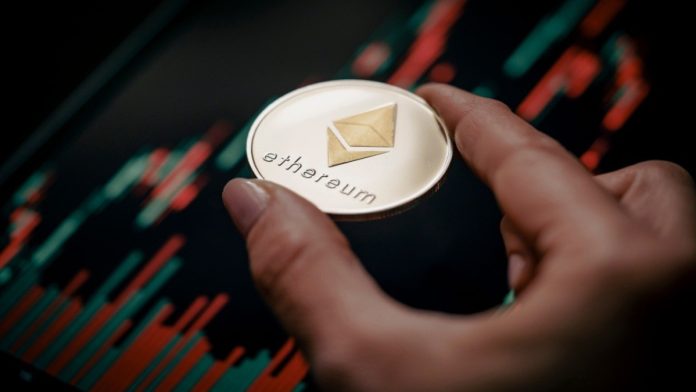 Хакер, взломавший Coinbase, приобрёл эфириумы на $18,9 млн