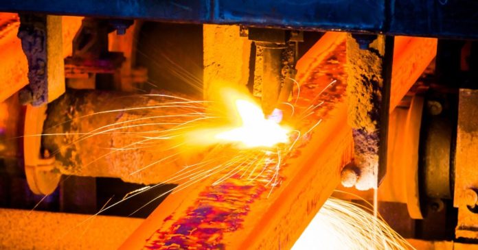 Металлурги обсуждают акциз на импорт стали в Россию