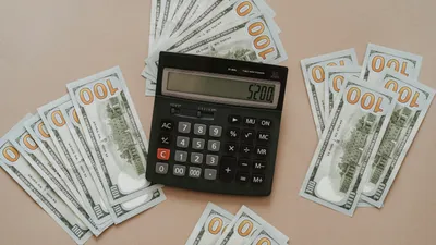 Обмен валют, обмен валюты, обмен денег, обменный курс, валюта, обменник, обменники, обменный пункт, доллары, доллар, курс доллара, повышение курса доллара, повышение доллара, фото - Новости Zakon.kz от 28.11.2025 17:09