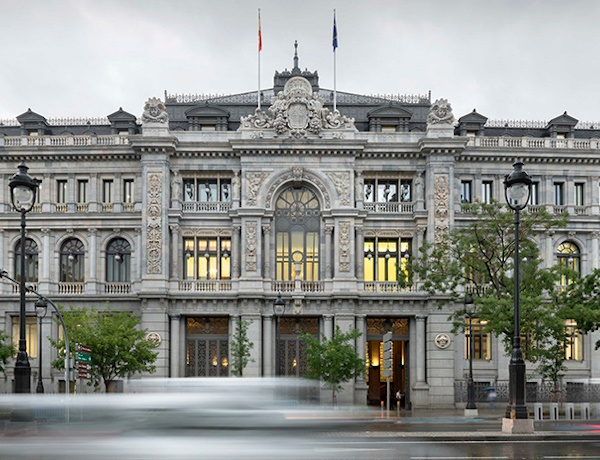 Банк Испании повысил прогноз роста экономики до 2,9% в 2025 году