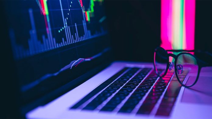 Главный индекс Франкфуртской биржи DAX впервые достиг отметки 25 тыс. пунктов