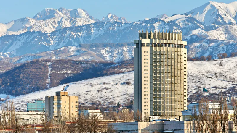 -22°C в Астане, оттепель в Алматы, дождь в Шымкенте: погода удивит в трех мегаполисах