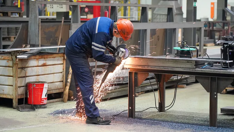 Промышленные проекты на 1,5 трлн тенге запустят в Казахстане до конца 2025 года