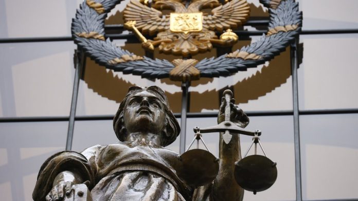 ВС указал на необходимость возмещать убытки за некачественные услуги ЖКХ