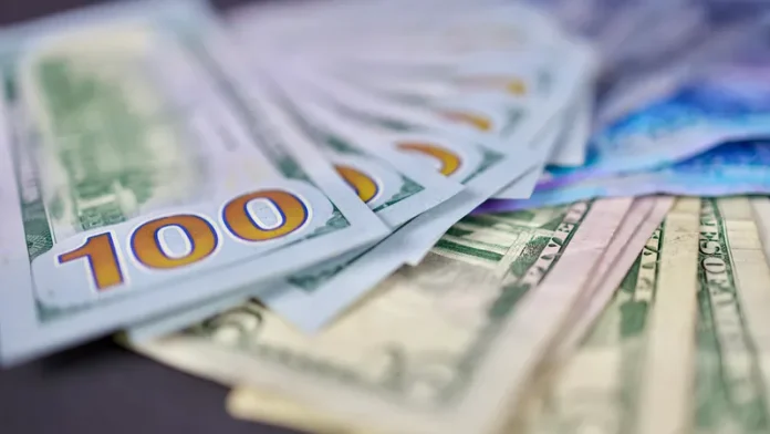 Курс доллара превысил 501 тенге на торгах 25 февраля