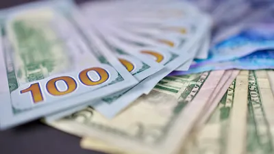 Обмен валют, обмен валюты, обмен денег, обменный курс, валюта, разные валюты, обменник, обменники, обменный пункт, доллары, доллар, курс доллара, курс доллара к тенге, доллар и тенге, доллары и тенге, повышение курса доллара, повышение доллара, фото - Новости Zakon.kz от 25.02.2026 15:48