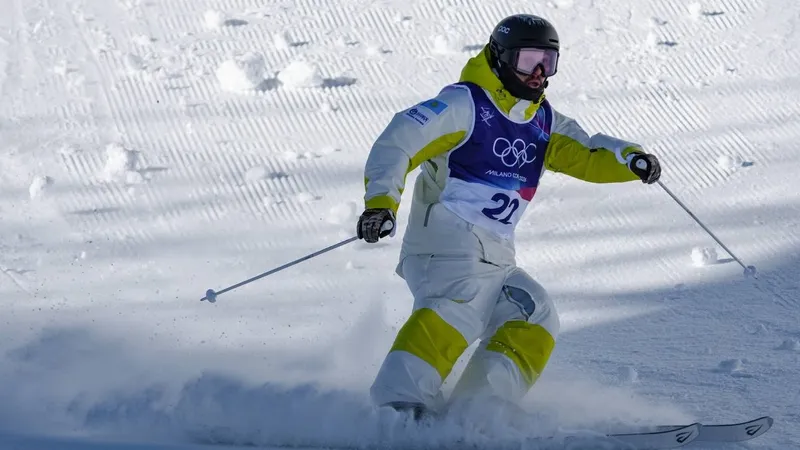 Казахстанец Колмаков получил шанс побороться за медали Олимпиады-2026