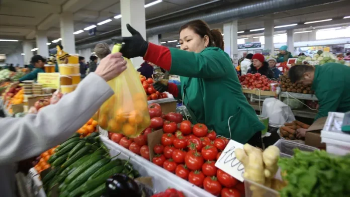 Смогло ли правительство Казахстана сдержать цены на основные продукты питания