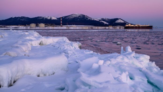 Поставки в Испанию российского СПГ в марте выросли более чем на 120%