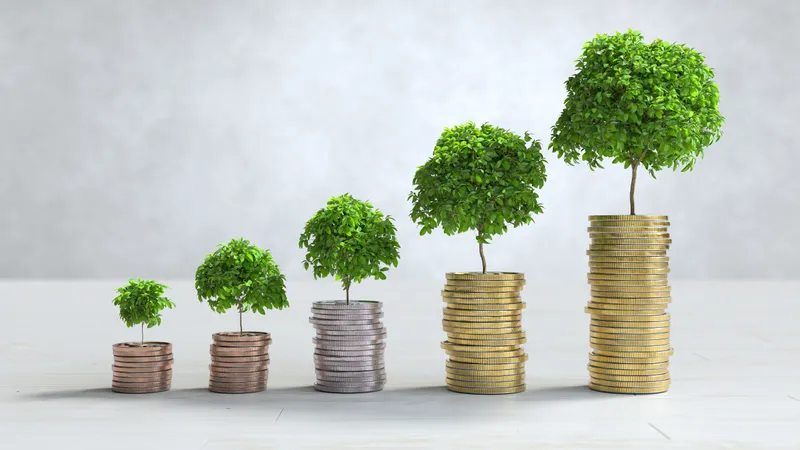 Безудержный рост: кредиты бизнесу и населению превысили 43 трлн тенге