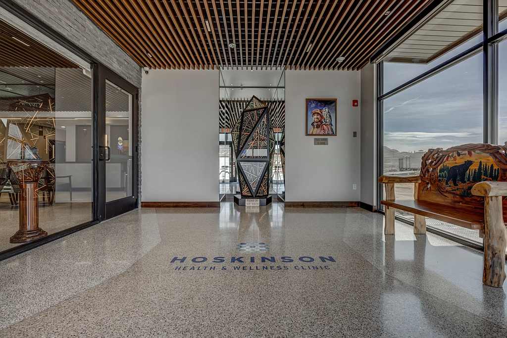 Hoskinson-clinic-entrance-1-scaled