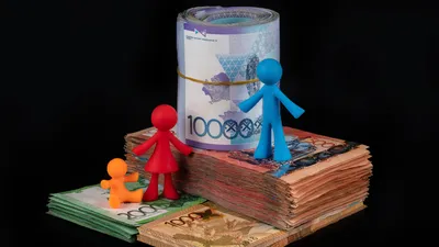 Деньги, тенге, судебные выплаты, алименты, пособие на ребенка, пособие на детей, содержание, семейные выплаты, деньги на ребенка, ребенок, дети, семья 
