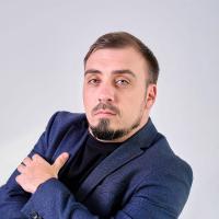Андрей Хорошилов