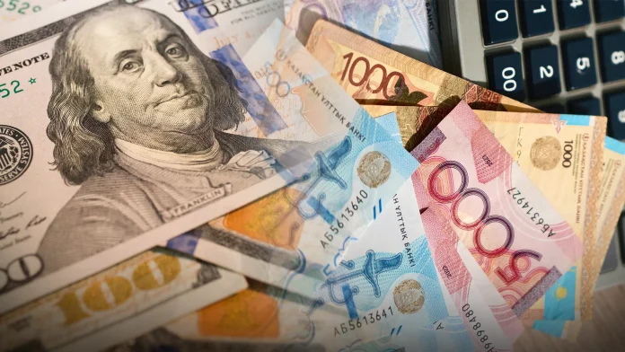 Курс доллара продолжил рост на торгах 9 октября