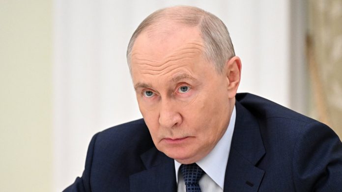 Рост промышленного производства в РФ с 2021 года: данные Путина и сравнение с Европой